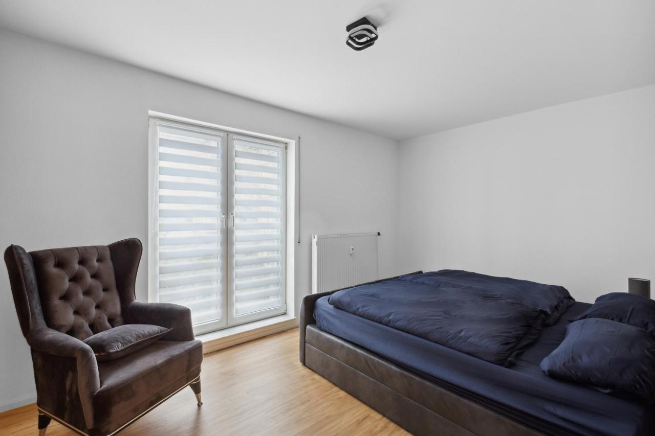 Eindrucksvolle Zwei-Zimmer-Wohnung Mit Balkon Und Grosser Kueche Leipzig Exterior photo